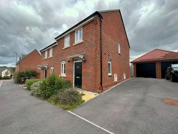 3 Bedroom Semi-Detached House To Rent In Marchment Close, Picket Piece, Andover, SP11