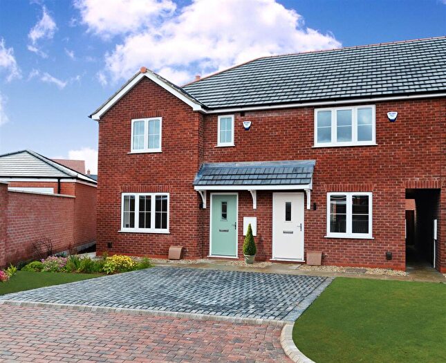 3 Bedroom End Of Terrace House For Sale In Plot, Glebe Road, Scartho, DN33
