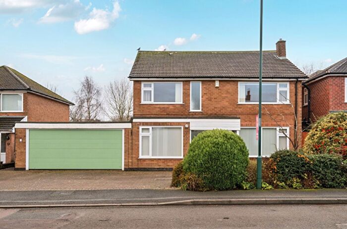 4 Bedroom Detached House For Sale In Normanby Road, Nottingham, Nottinghamshire, NG8