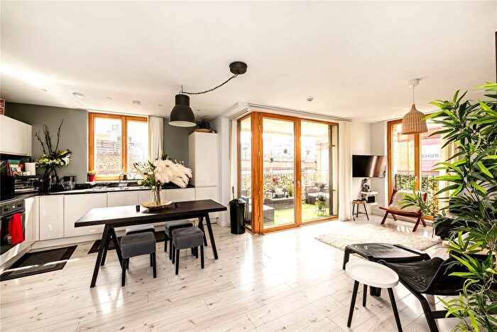 2 Bedroom Flat To Rent In Cheping House, Lockton Street, London, W10