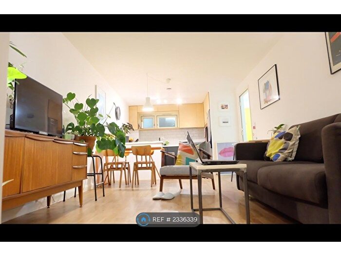 1 Bedroom Flat To Rent In Pembury Place, London, E5