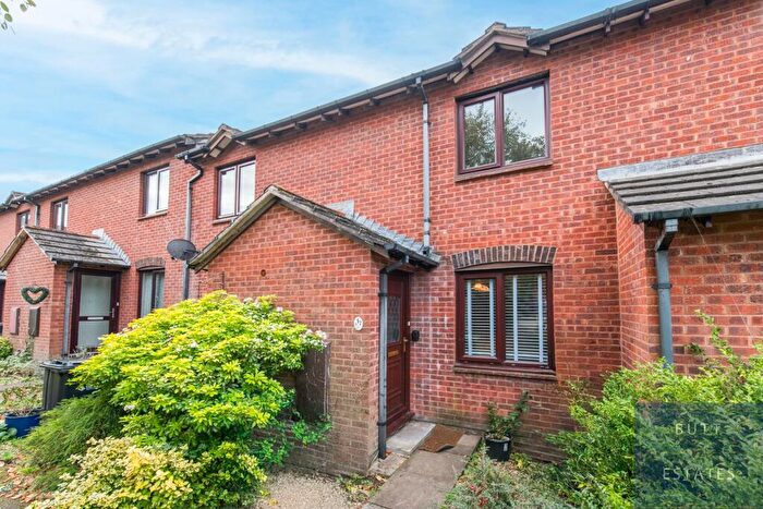 2 Bedroom End Of Terrace House For Sale In Nurseries Close, Exeter, EX3