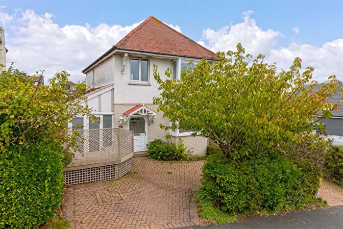 3 Bedroom Detached House For Sale In Channel View Road, Brighton, BN2