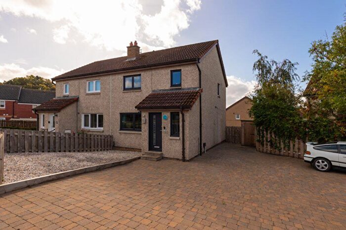 3 Bedroom Semi-detached Villa For Sale In Dundas Gardens, Gorebridge, EH23
