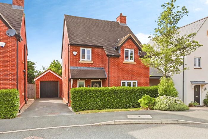 3 Bedroom Detached House For Sale In Sorrel Crescent, Wootton, Northampton, NN4