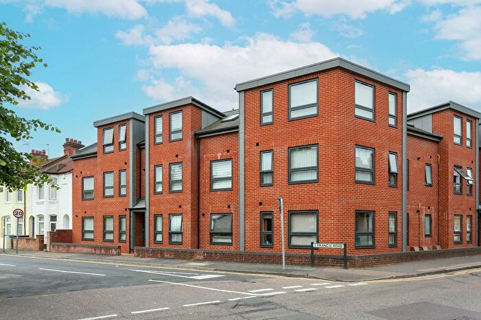 1 Bedroom Flat To Rent In Marlborough Road, Watford, Hertfordshire, WD18