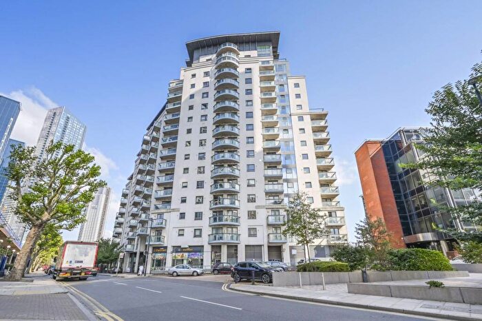 2 Bedroom Flat For Sale In Canary Wharf, Docklands, London, E14