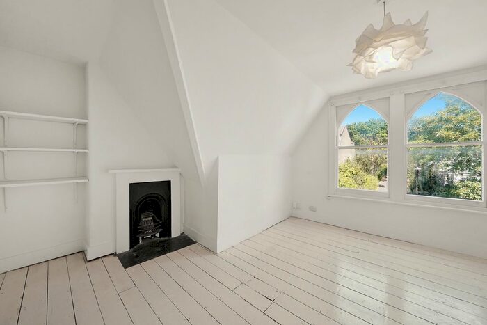 1 Bedroom Flat To Rent In Crouch Hill, London, N4