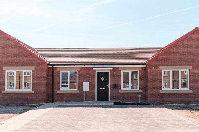 2 Bedroom Bungalow For Sale In Taddington Mews, Greywood Way, Harworth, DN11