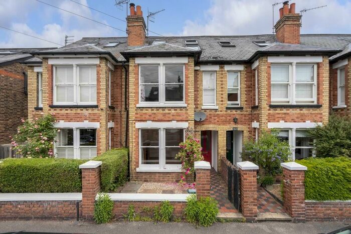 4 Bedroom Villa To Rent In Rothes Road, Dorking, RH4