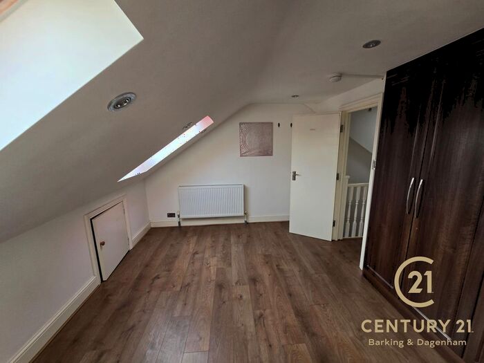 6 Bedroom Terraced House To Rent In Salisbury Avenue, Barking, IG11