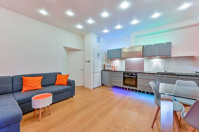 2 Bedroom Flat For Sale In Marshal Street, Soho, London, W1F