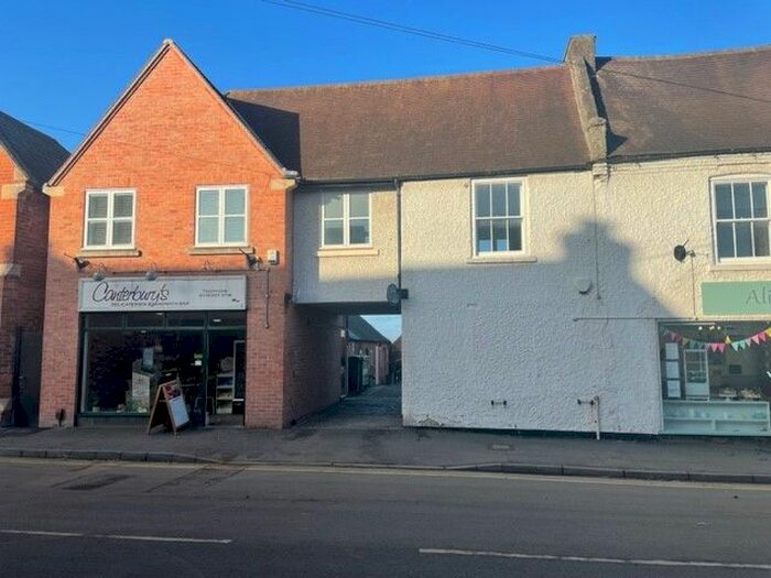 1 Bedroom Flat To Rent In Main Street, Nottingham, NG12