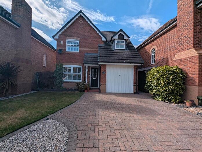 3 Bedroom Detached House For Sale In Helmsdale Close, Darlington, DL1