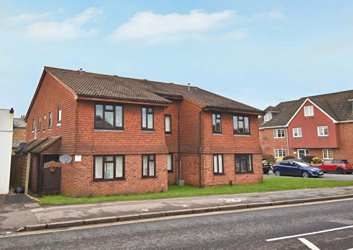 Studio For Sale In Russell Road, Walton-On-Thames, KT12