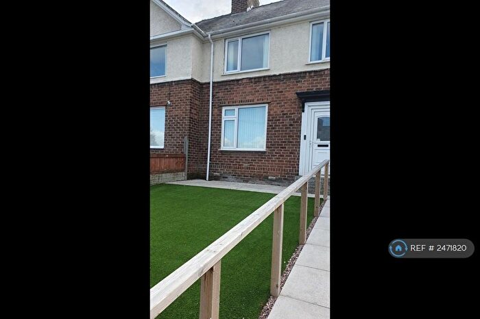 3 Bedroom Terraced House To Rent In Borough Grove, Flint, CH6