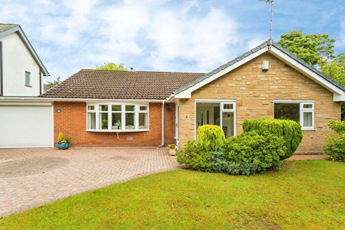 3 Bedroom Detached Bungalow For Sale In Woodthorpe Park Drive, Wakefield, WF2