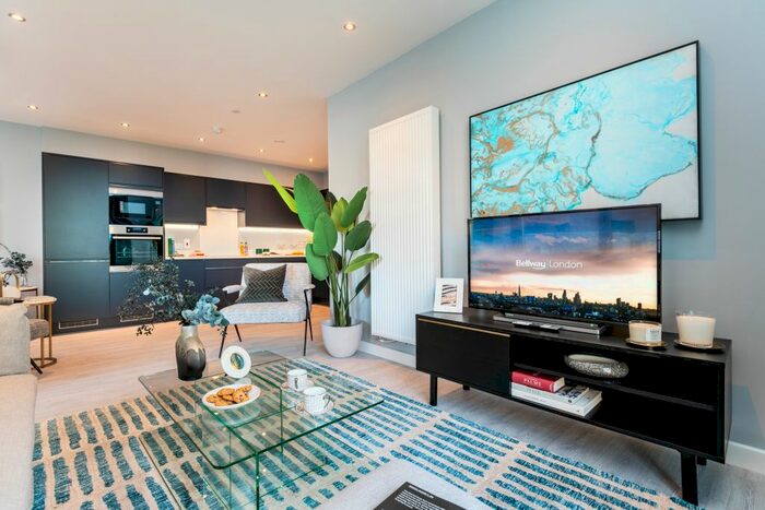 3 Bedroom Flat For Sale In "Type _" At Fielders Crescent, Barking, IG11