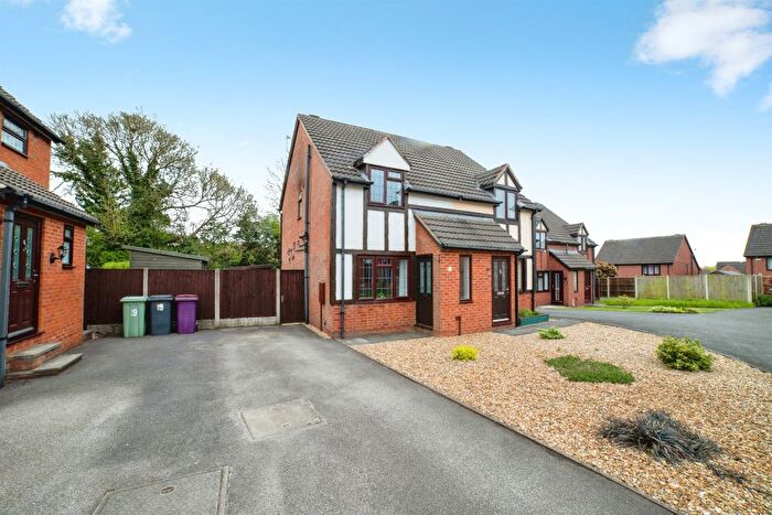 2 Bedroom Semi-Detached House For Sale In Honey Croft Court, South Normanton, Alfreton, DE55
