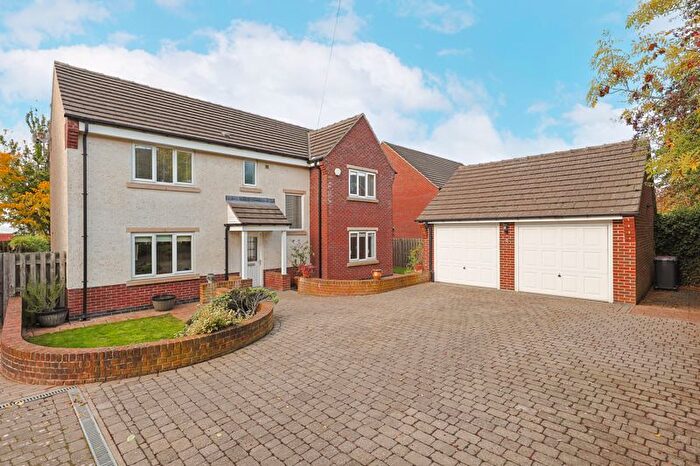 5 Bedroom Detached House For Sale In Church Road, Stanfree, Chesterfield, S44