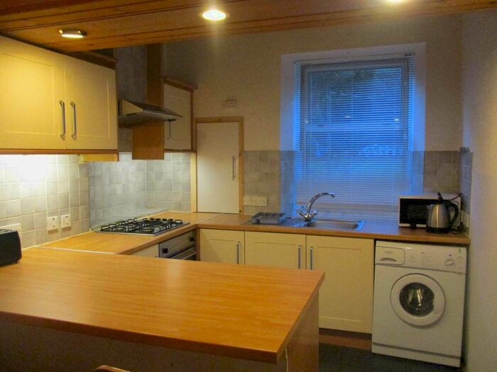 2 Bedroom Flat To Rent In Perth Road, Dundee, DD2