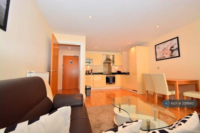 1 Bedroom Flat To Rent In Denison House, London, E14
