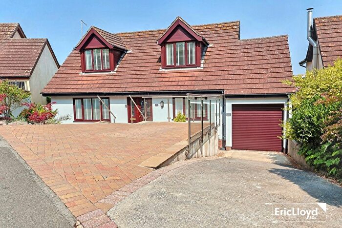 3 Bedroom Detached House For Sale In Milton Fields, Brixham, TQ5