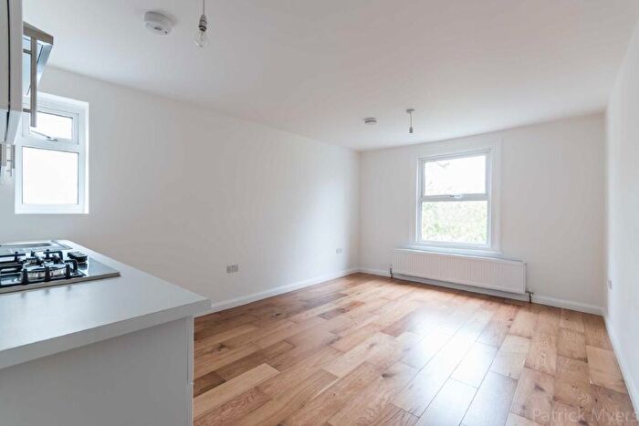 Flat To Rent In Lordship Lane East Dulwich, SE22