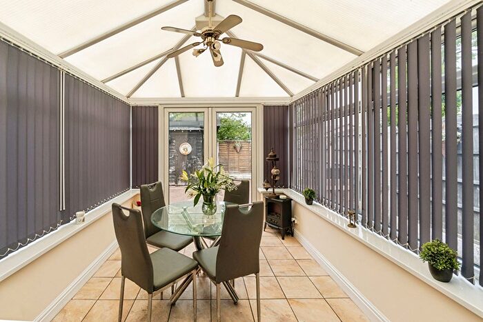 2 Bedroom Semi-detached House For Sale In Heath Gardens, Wigan, WN2