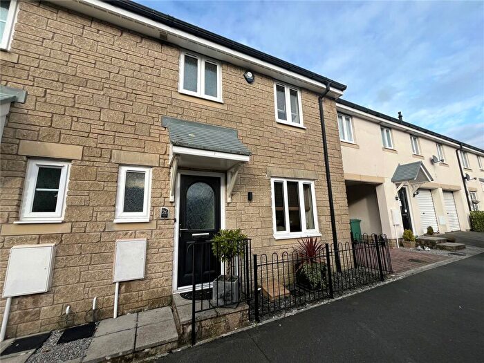 3 Bedroom End Of Terrace House For Sale In Lady Fern Road, Plymouth, Devon, PL6