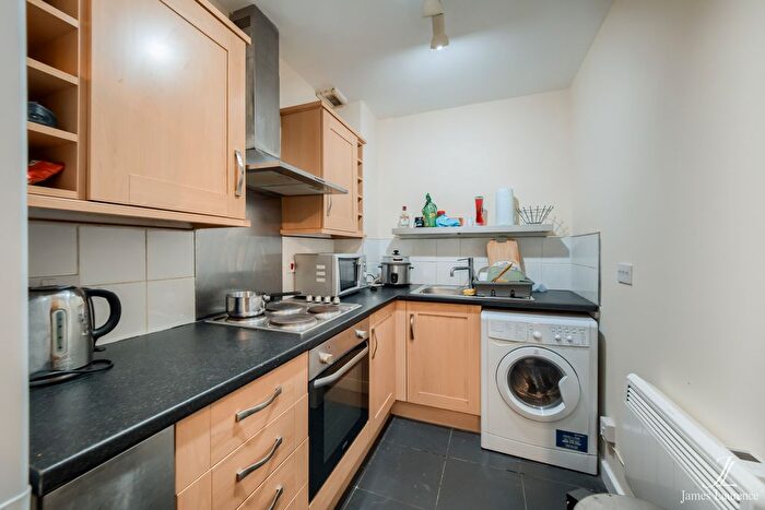 1 Bedroom Flat For Sale In Hallmark Apartments, Newhall Hill, Jewellery Quarter, B1