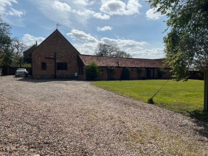 5 Bedroom Barn Conversion For Sale In Moor Lane, Stalham, Norwich, NR12
