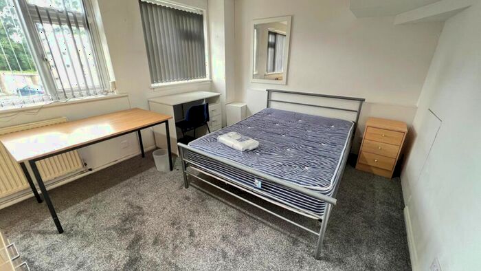 3 Bedroom House To Rent In Dymchurch House, Canterbury Ref -, CT1