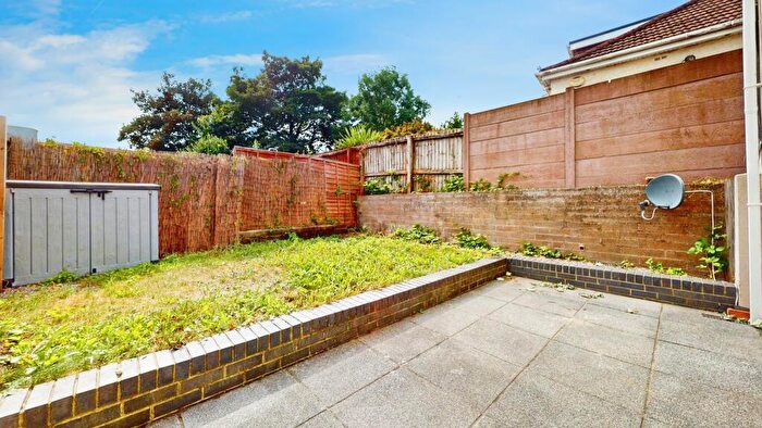 2 Bedroom Detached House To Rent In Ty Wern Road, Rhiwbina, Cardiff, CF14