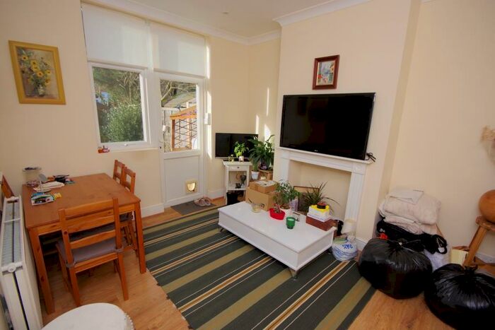 1 Bedroom Flat To Rent In Claverley Grove, Finchley, N3