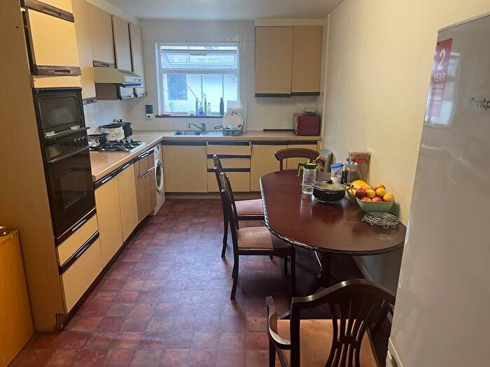 4 Bedroom Terraced House To Rent In St. Mary's Road, London, E7