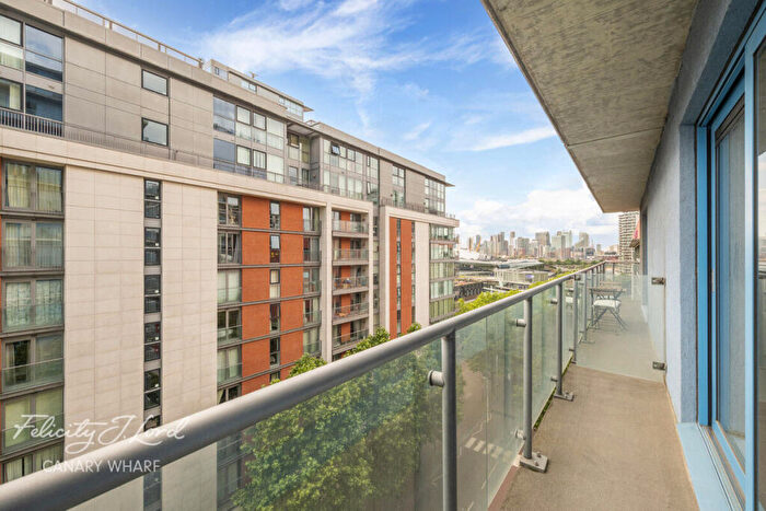 1 Bedroom Apartment For Sale In Western Gateway, London, E16