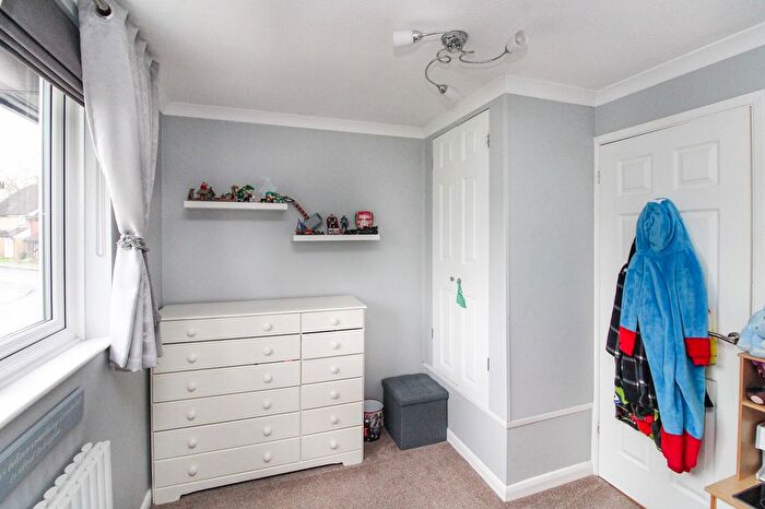 2 Bedroom Terraced House For Sale In Guinevere Road, Ifield, Crawley, West Sussex., RH11