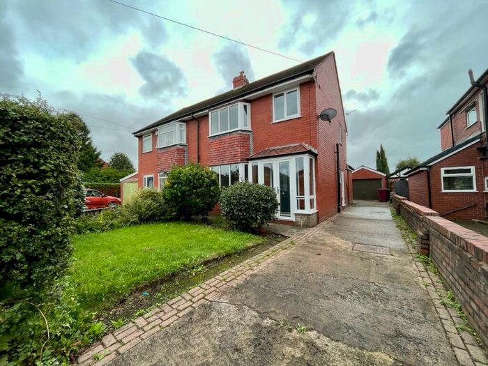 3 Bedroom Semi-Detached House To Rent In Tong Road, Little Lever, Bolton, BL3