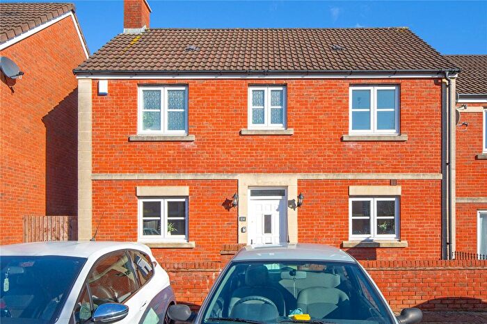 3 Bedroom End Terrace House For Sale In Trubshaw Close, Horfield, Bristol, BS7