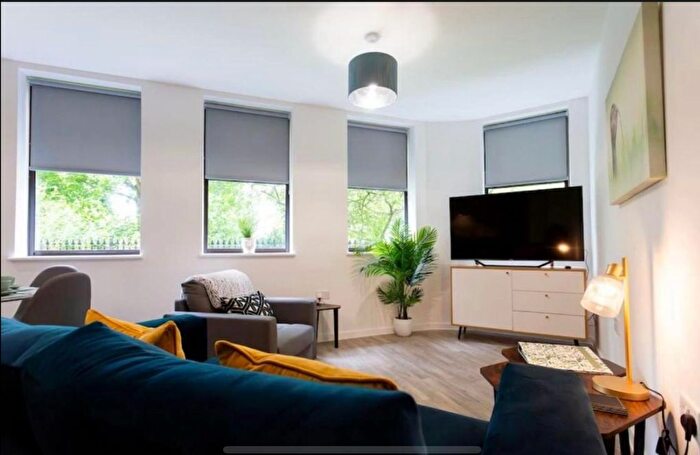 1 Bedroom Flat To Rent In Castle Street, Taunton, TA1