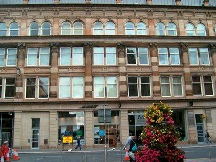 1 Bedroom Apartment To Rent In Ingram Street, Glasgow, G1