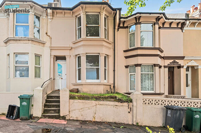 3 Bedroom Terraced House To Rent In Elm Grove, Brighton, East Sussex, BN2