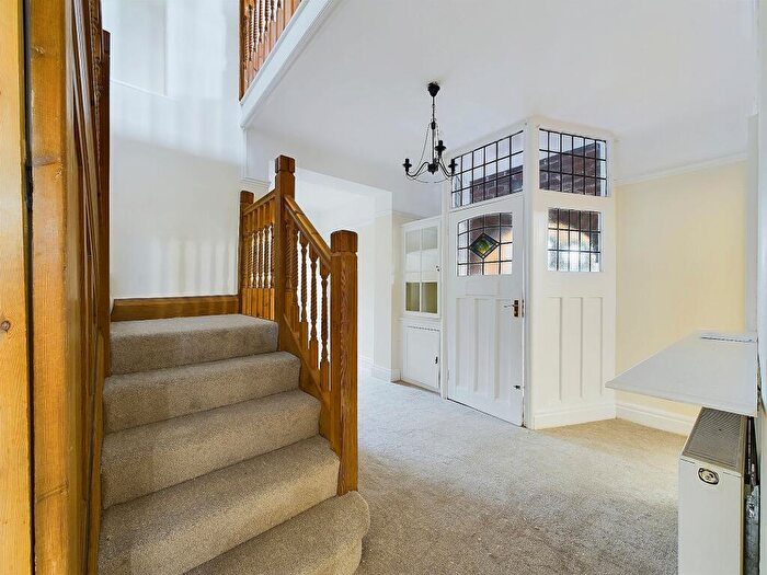 5 Bedroom Detached House To Rent In Belgrave Road, Boughton, Chester, CH3