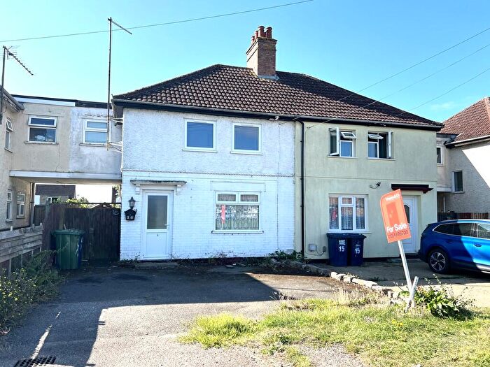 3 Bedroom Semi-Detached House For Sale In Delve Terrace, Chatteris, Cambs., PE16