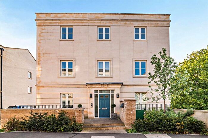 2 Bedroom Apartment For Sale In Holburne Park, Bathwick, Bath, Somerset, BA2