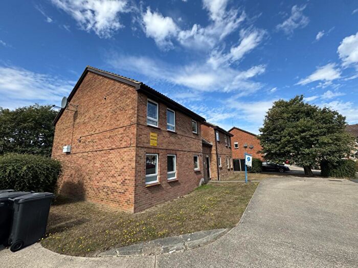Studio To Rent In Broadway, Silver End, Essex, CM8