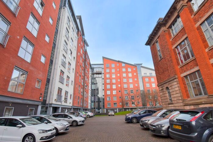2 Bedroom Flat To Rent In Burgess House, Sanvey Gate, Leicester, LE1