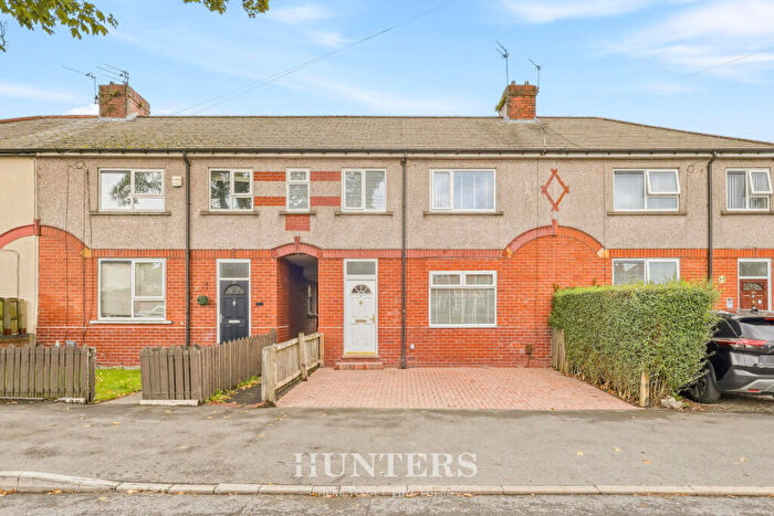 3 Bedroom Terraced House For Sale In Dale Road, Middleton, Manchester, M24