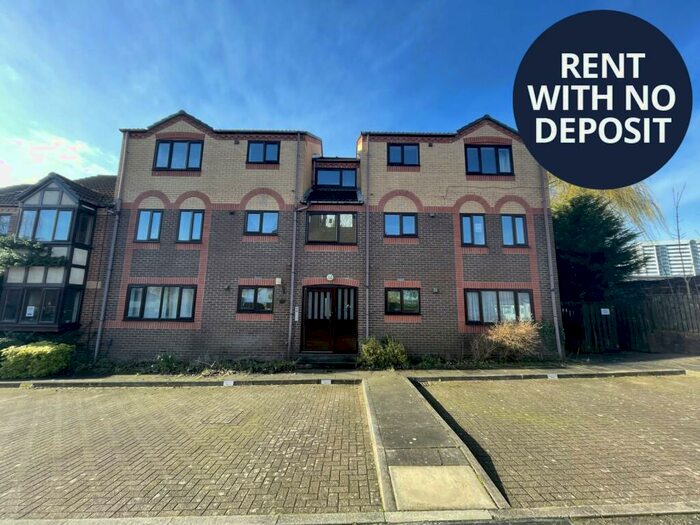 2 Bedroom Flat To Rent In Ashton Croft, Birmingham, West Midlands, B16